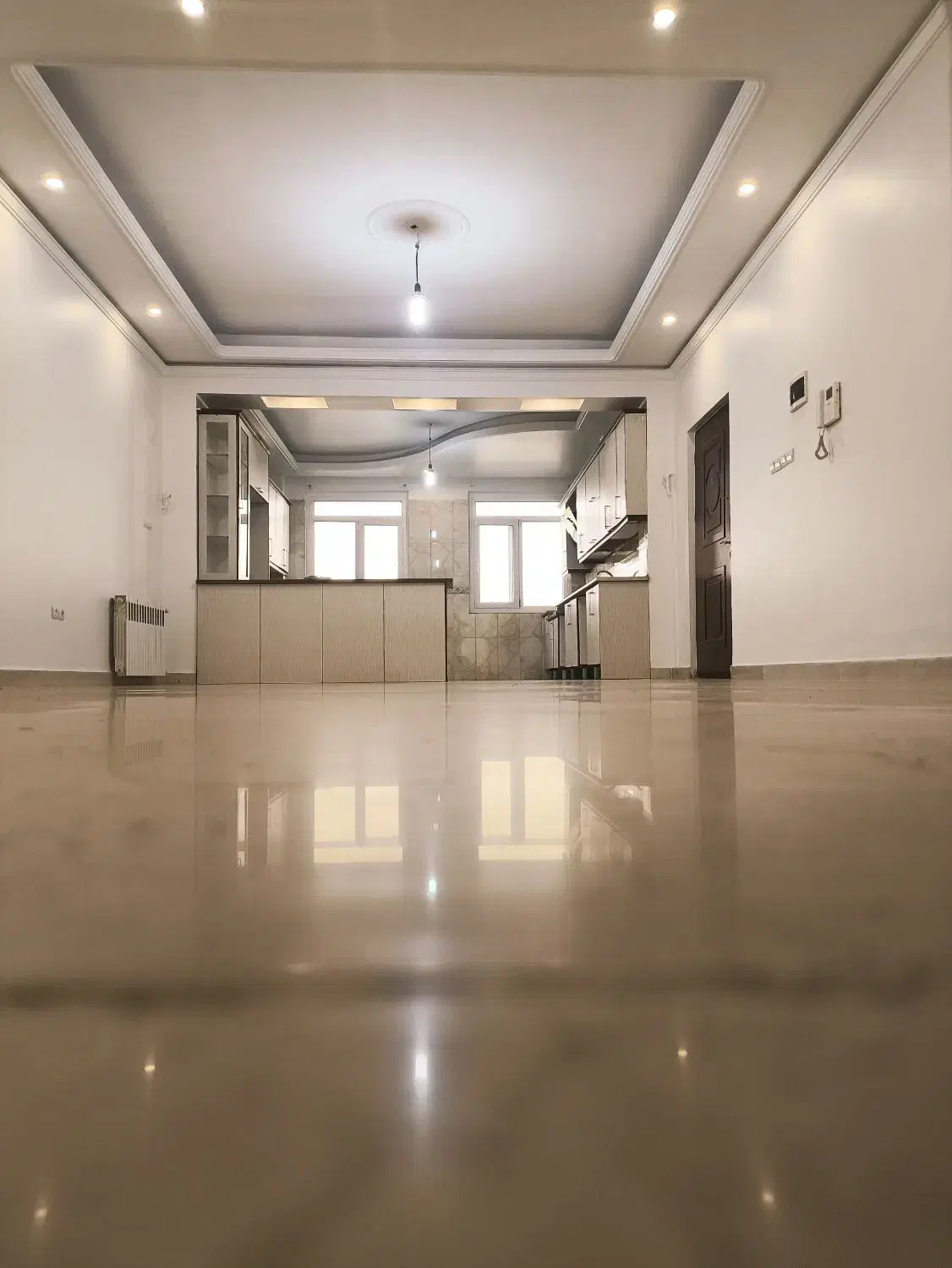 اجاره واحد۱۱۰متری/طبقه5/بهترین لوکیشن