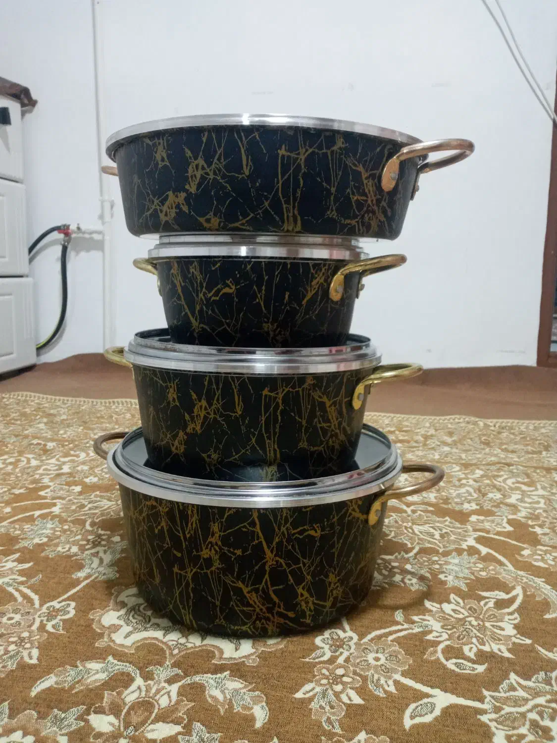 سرویس قابلمه ۴تیکه بدون عیب درحد صفر|ظروف پخت‌وپز|بانه, |دیوار