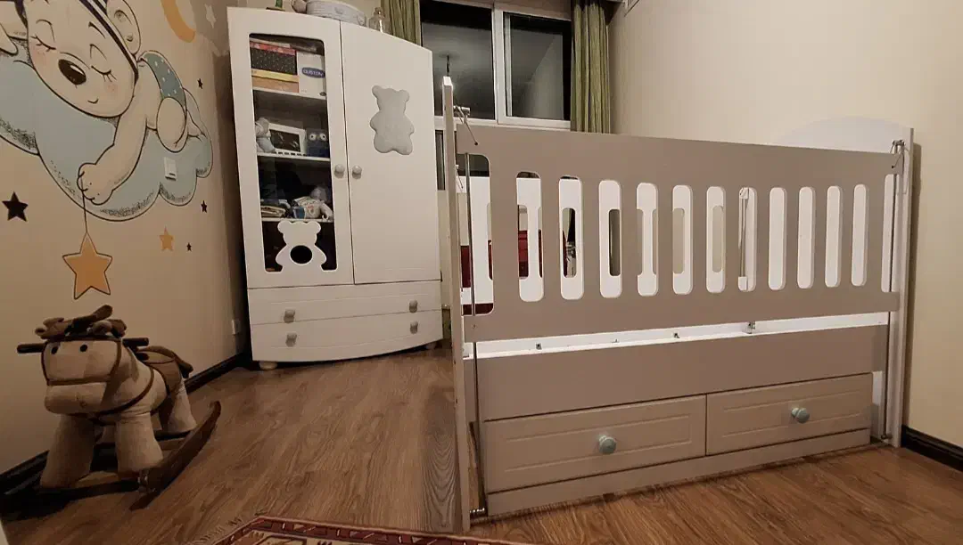 تخت و کمد کودک کاملا سالم|تخت و سرویس خواب|تهران, ارم|دیوار