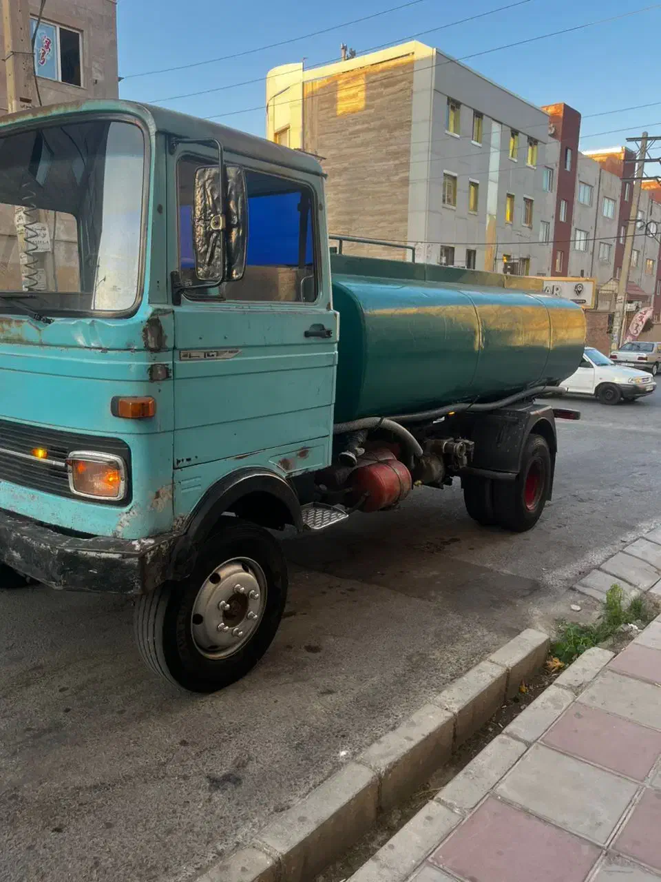 خاور ۸۰۸مدل ۷۱ بی رنگ معاوضه با بنز تک|خودرو سنگین|تهران, افسریه شمالی|دیوار