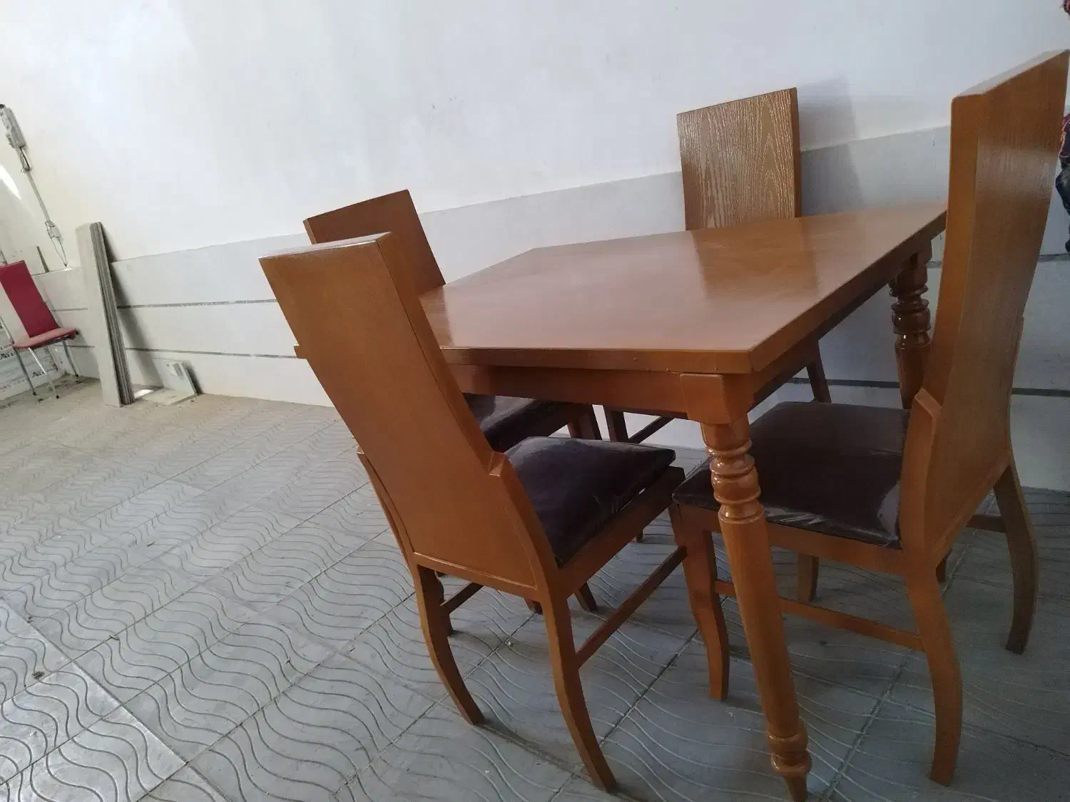 میز نهارخوری خوشرنگ ونو|میز و صندلی غذاخوری|سبزوار, همت|دیوار