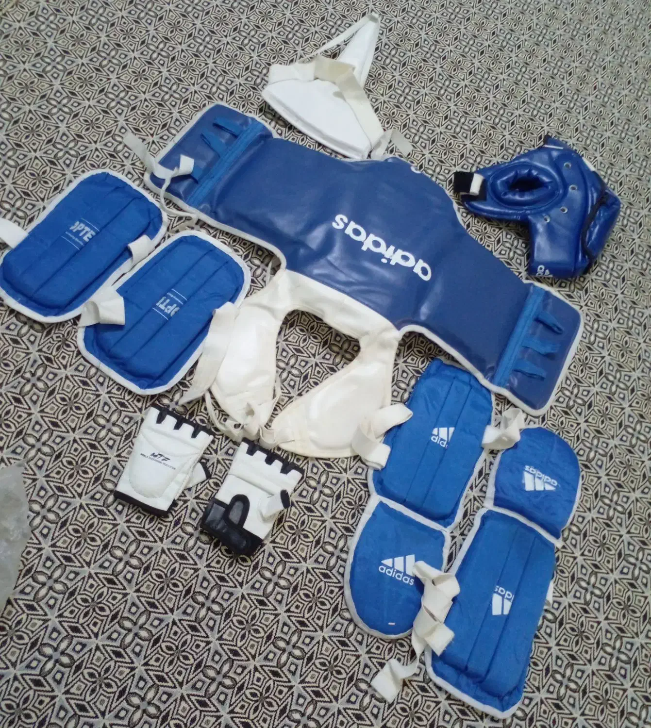 ست کامل تکواندو|تجهیزات ورزشی|قرچک, باقرآباد|دیوار