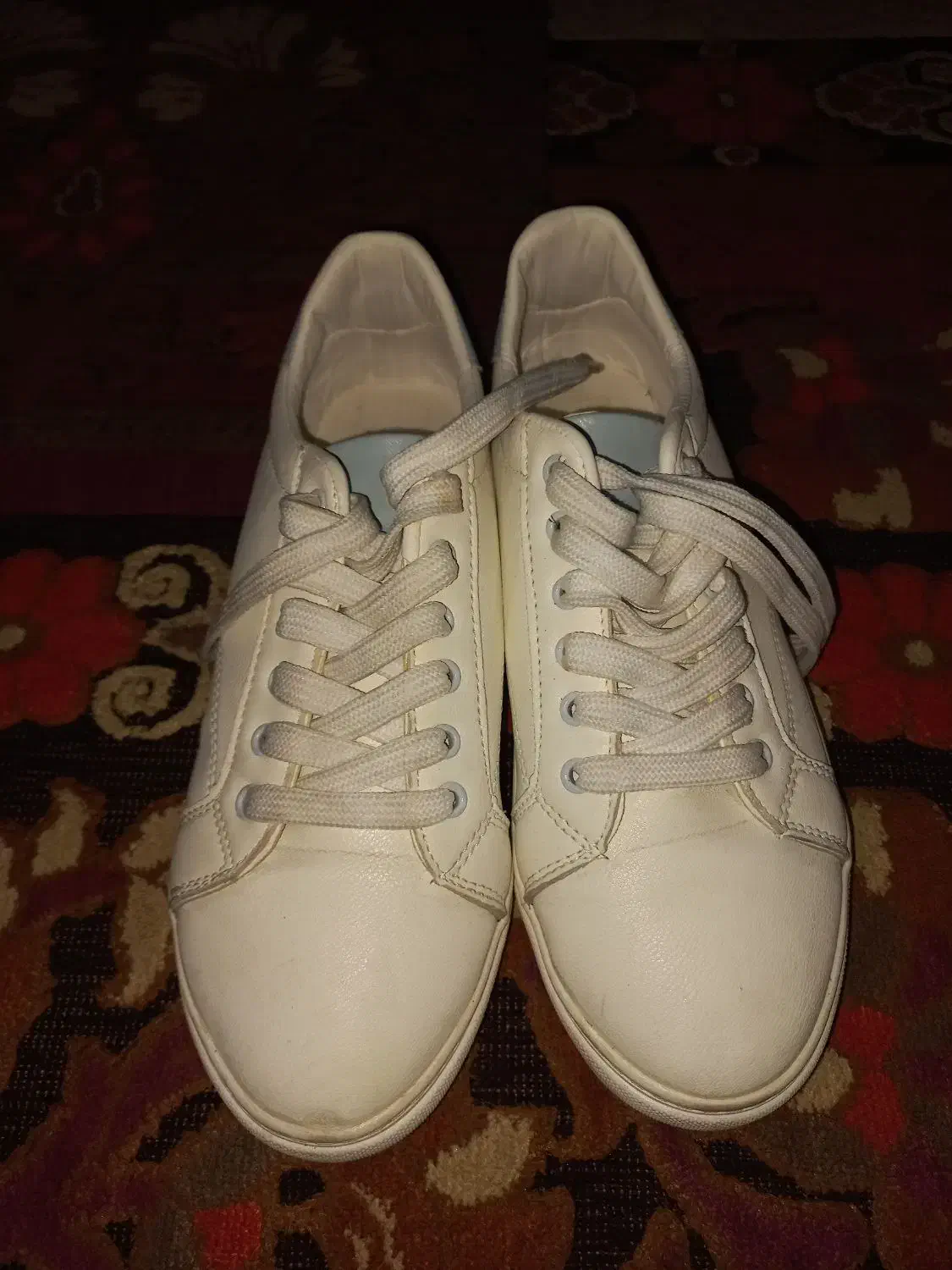 کتونی زنانه سایز ۴۰ در حد نو|کیف، کفش، کمربند|رشت, استقامت ۱|دیوار