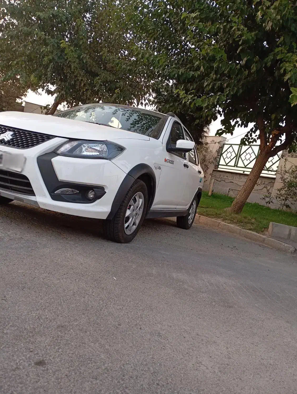 کوئیکSسفید کم کارکرد|خودرو سواری و وانت|تهران, مهرآباد جنوبی|دیوار