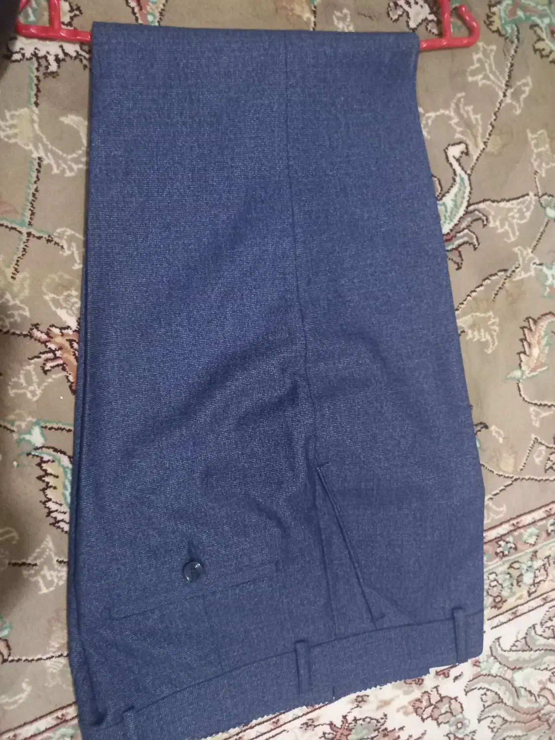 لباس و چادر|لباس|کاشان, کوچه باسکول|دیوار