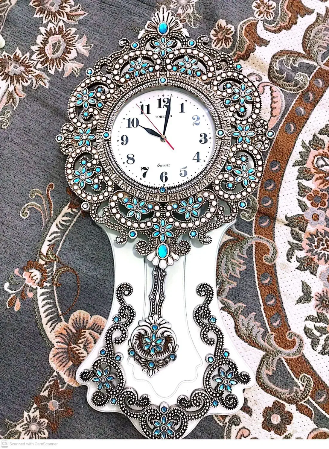 ساعت دیواری سالم|ساعت دیواری و تزئینی|قم, قلعه کامکار|دیوار