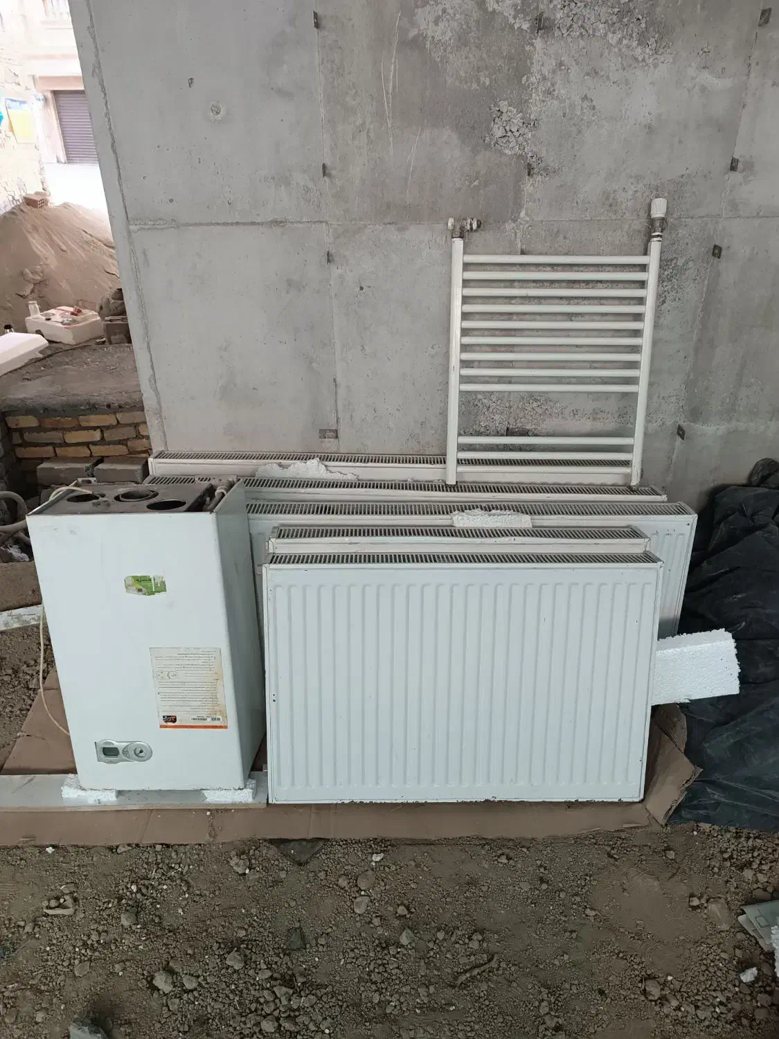 پکیج و رادیاتور|آبگرمکن، پکیج، شوفاژ|شیروان (خراسان), |دیوار