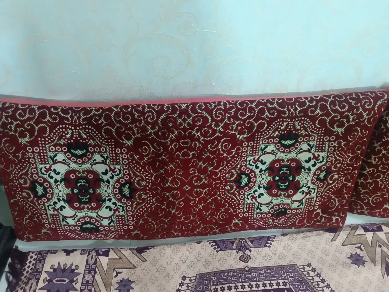 پشتی|پشتی|مشهد, شفا|دیوار