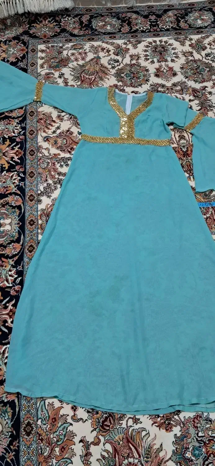 تعدادی مجلسی|لباس|سقز, |دیوار