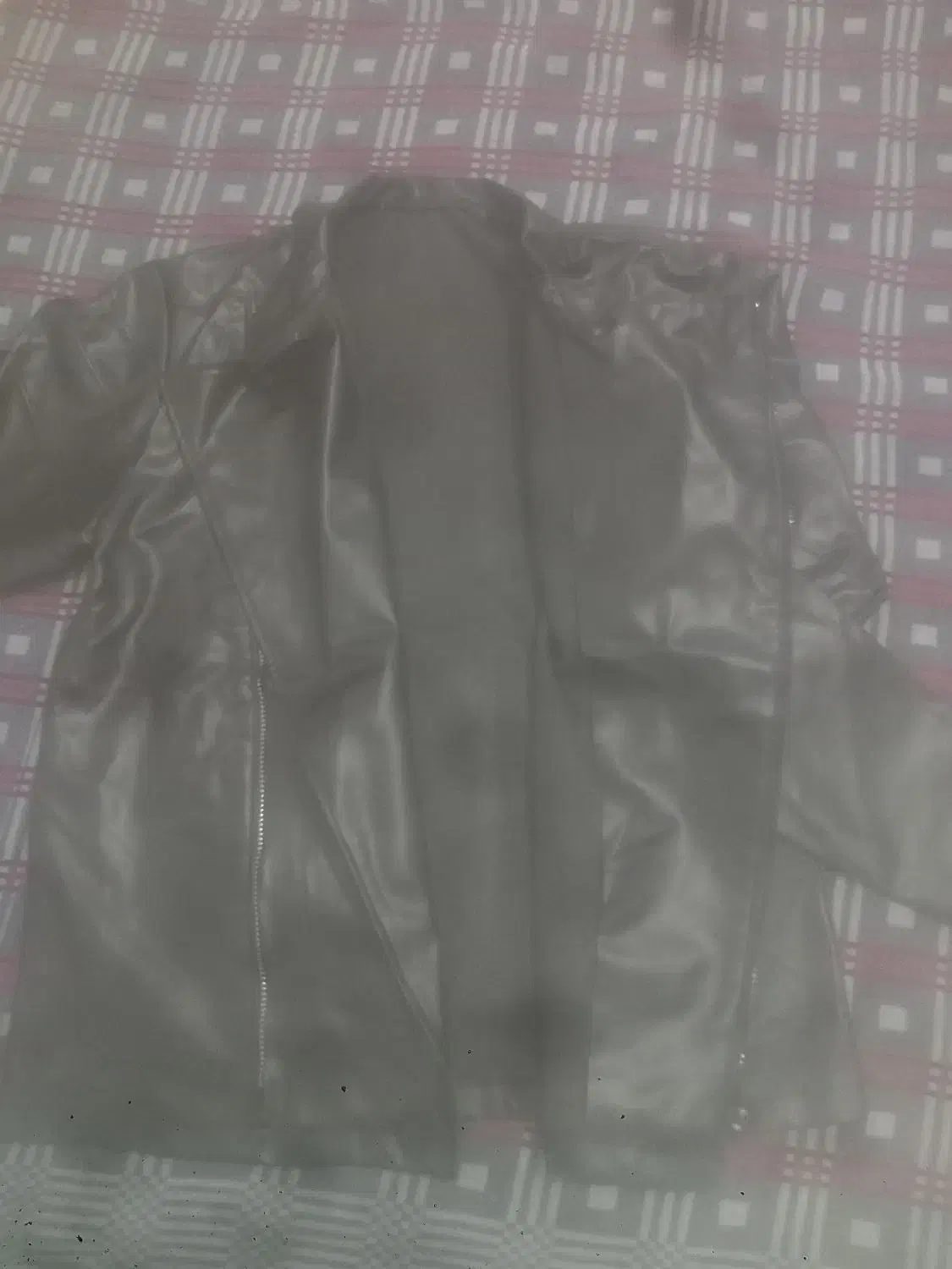 کاپشن چرم|لباس|صوفیان, |دیوار