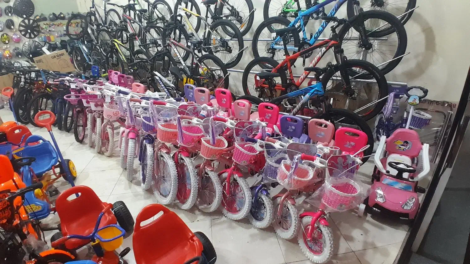 دوچرخه ۱۲ و ۱۶ و ۲۰ صورتی و بنفش دخترانه قسطی|دوچرخه، اسکیت، اسکوتر|مشهد, یوسفیه (شهرک غرب)|دیوار