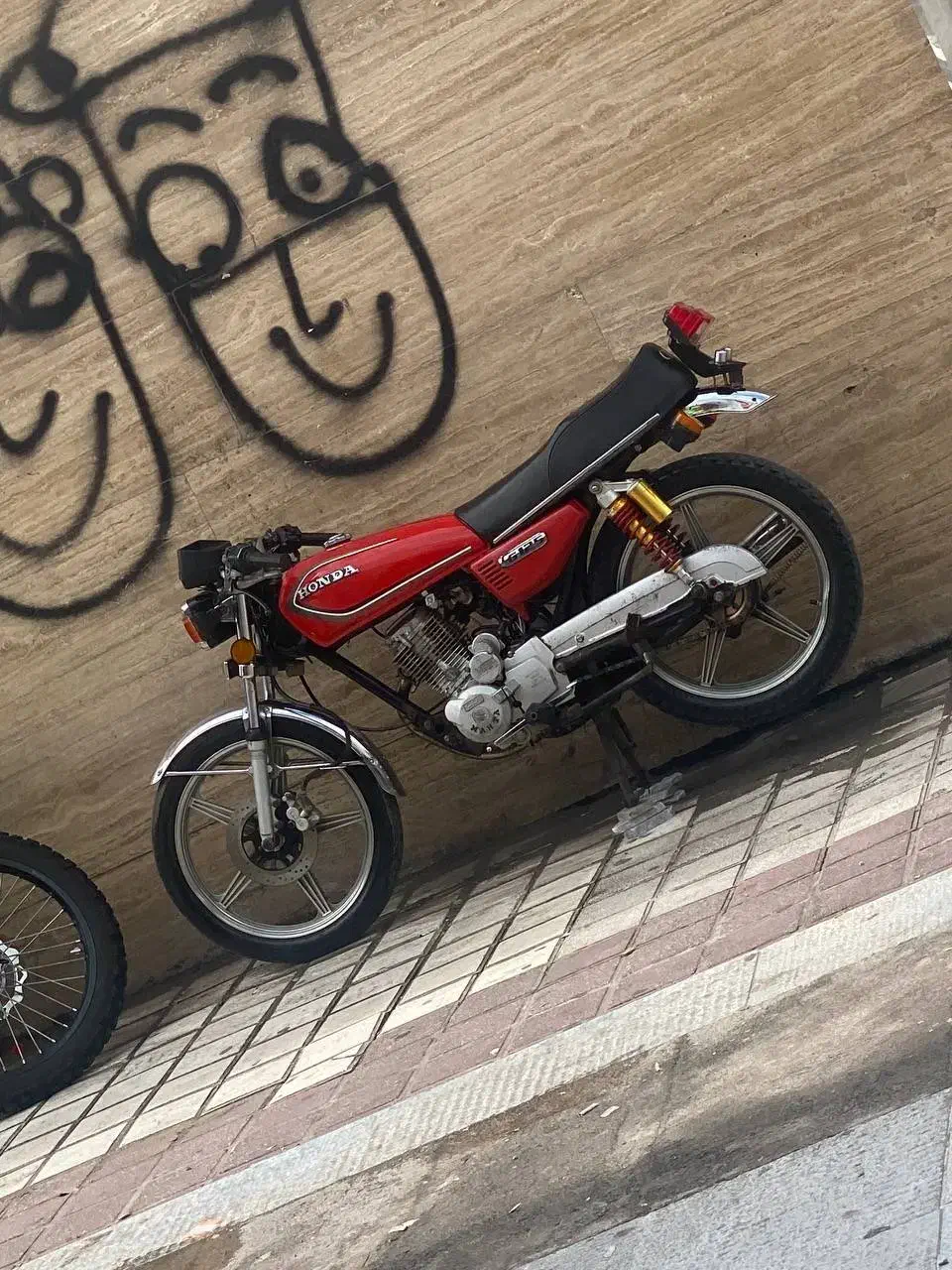 موتور ۲۰۰تقویت|موتورسیکلت|لشت نشا, |دیوار