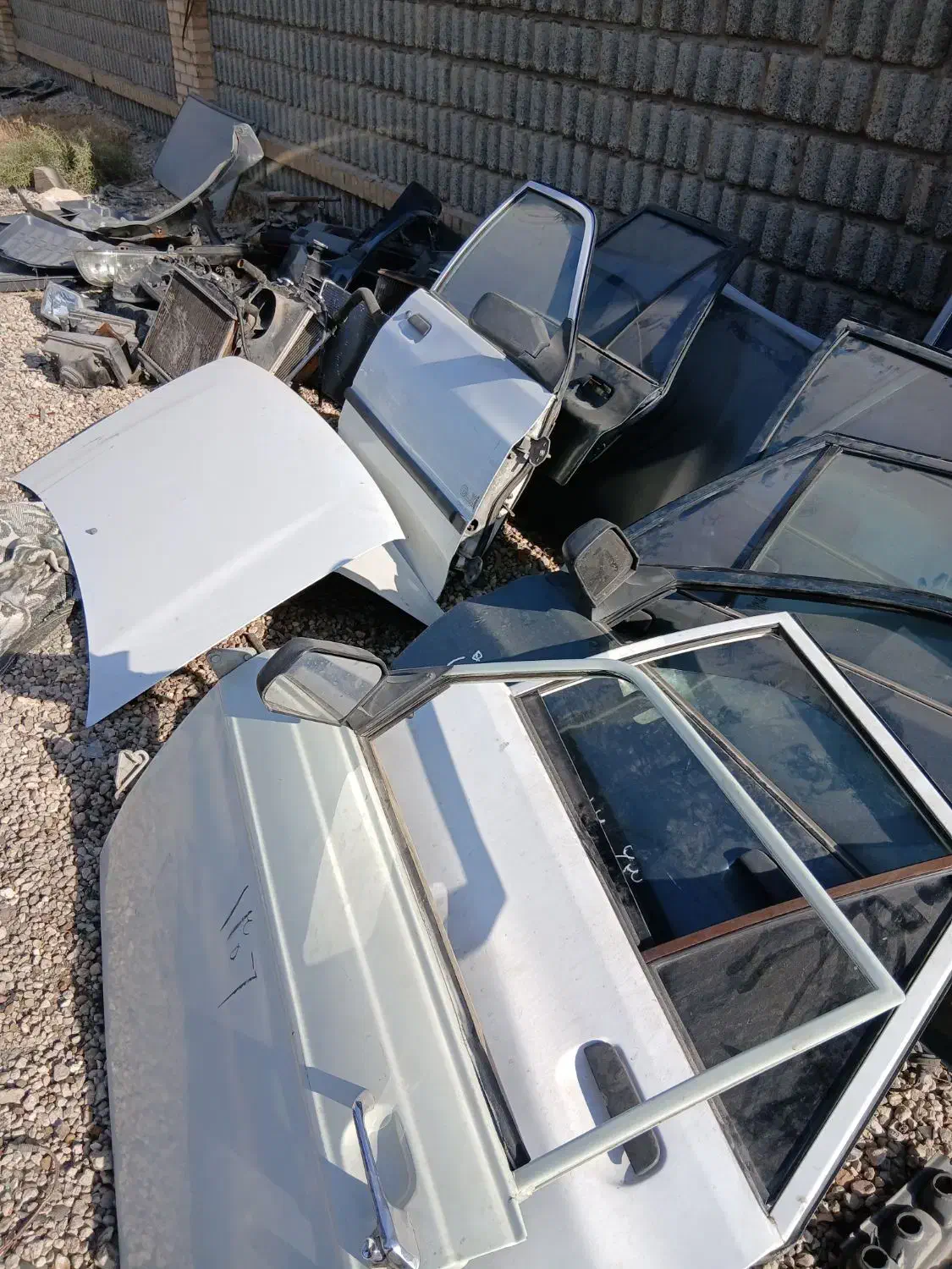 فروش درب پراید|قطعات یدکی و لوازم جانبی|شیراز, گچی|دیوار