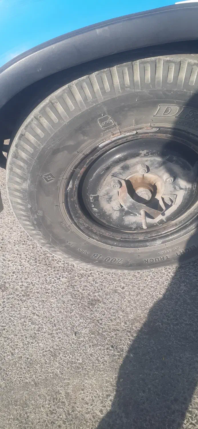 لاستیک نیسان|قطعات یدکی و لوازم جانبی|خرمآباد, |دیوار