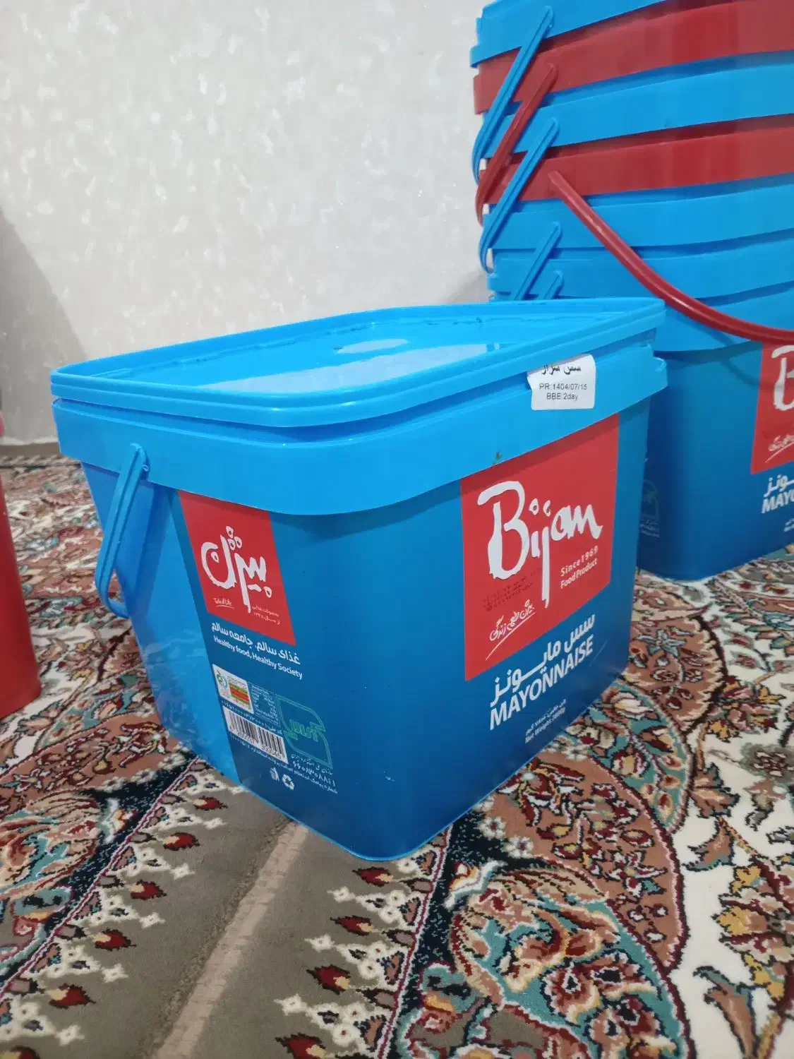 سطل درب دار سالم تمیز|ظروف نگهدارنده، پلاستیکی، یک‌بارمصرف|خلخال, |دیوار