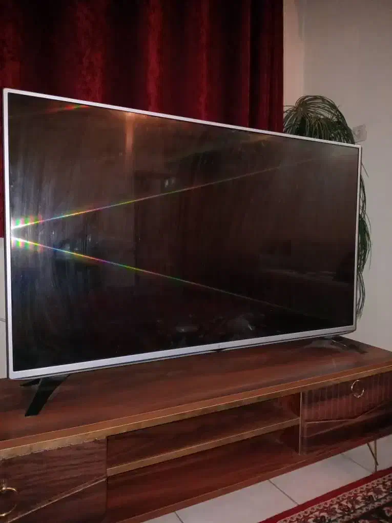 43 اینچ LG|تلویزیون و پروژکتور|داراب, |دیوار