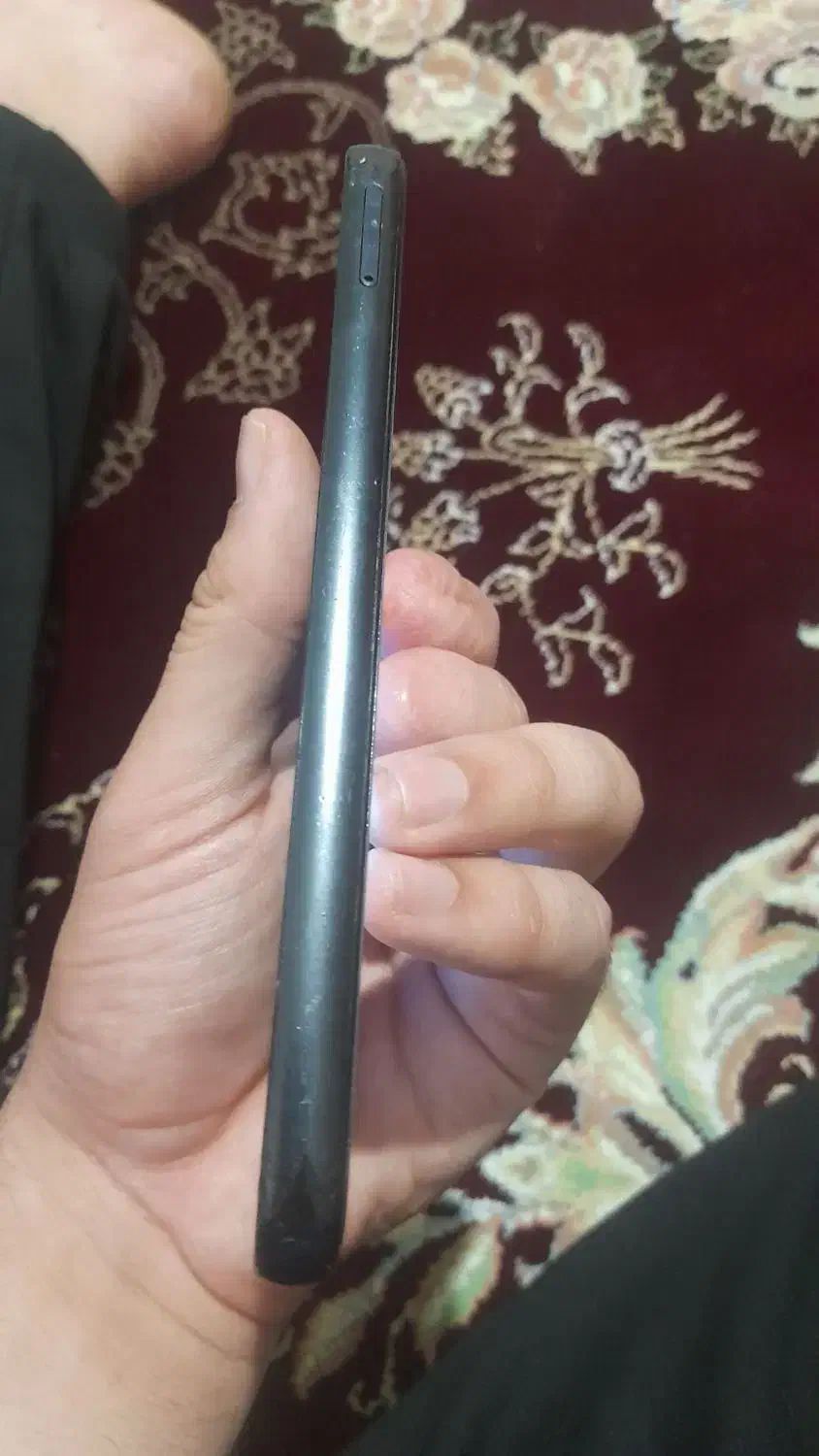 معاوضه هم دارم با گوشی یکم هم سر میدم فروش فوری|موبایل|کرج, شهرک سهرابیه|دیوار