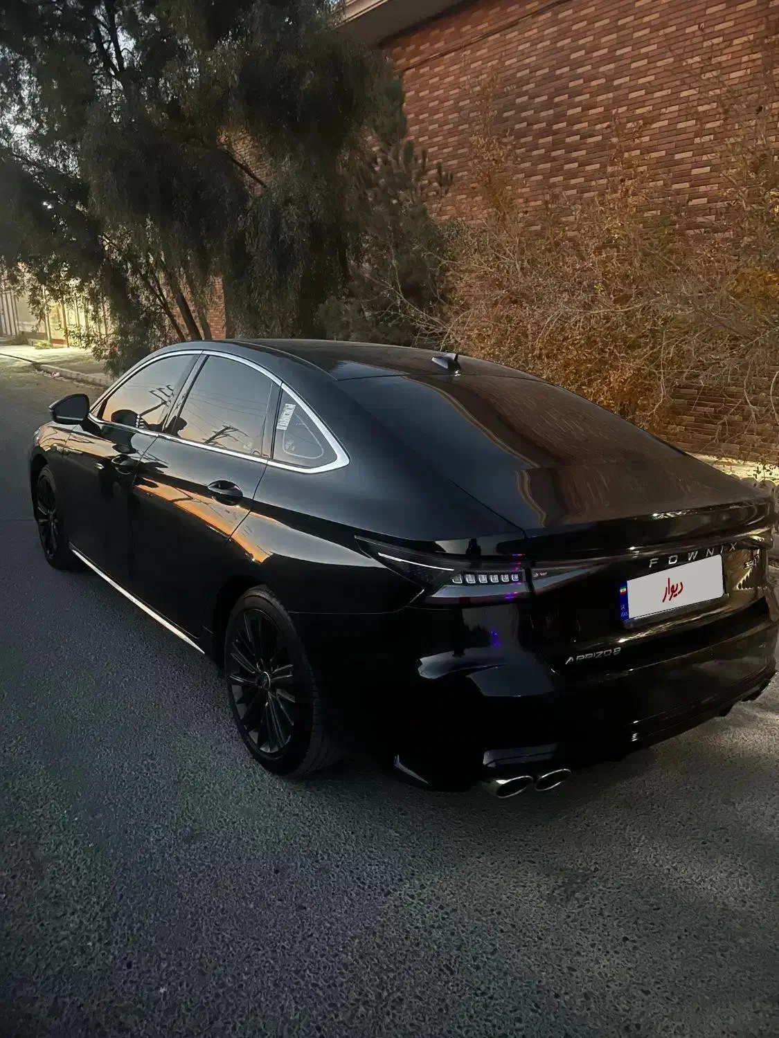 آریزو ۸ ۴۰۳ در حد|خودرو سواری و وانت|قم, کوه سفید|دیوار