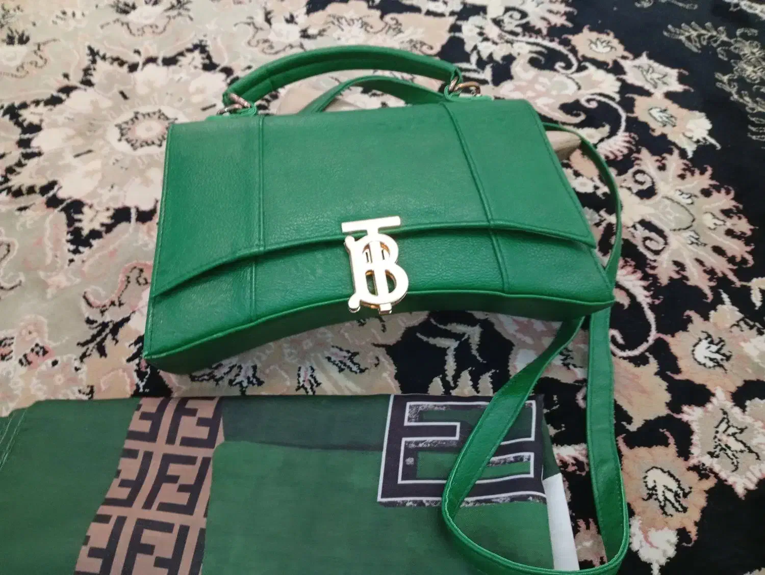 ست کیف و روسری|کیف، کفش، کمربند|تهران, جنتآباد شمالی|دیوار