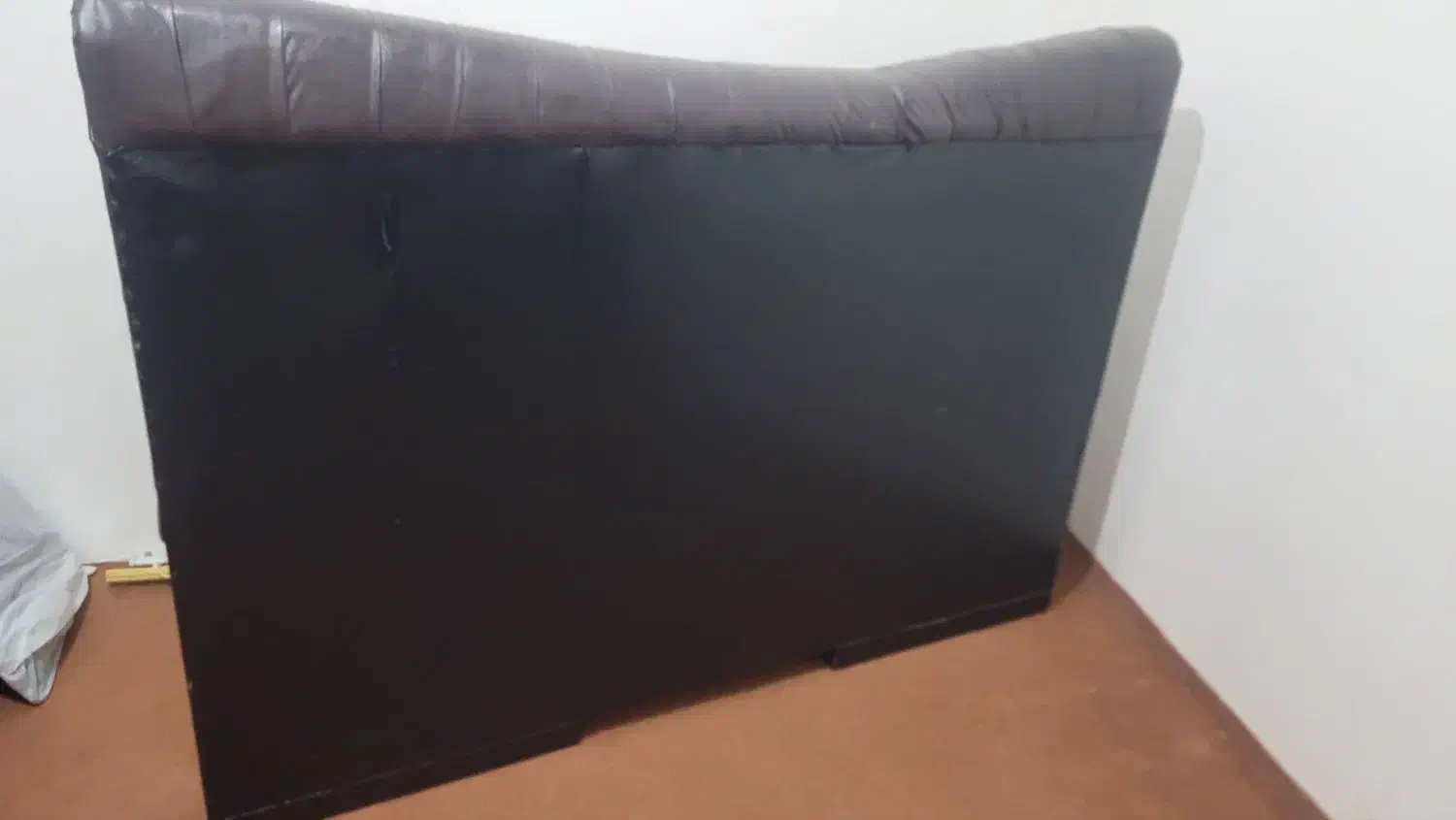 شمعدان و آباژور و سرویس خواب|کلکسیون اشیاء عتیقه|همدان, |دیوار