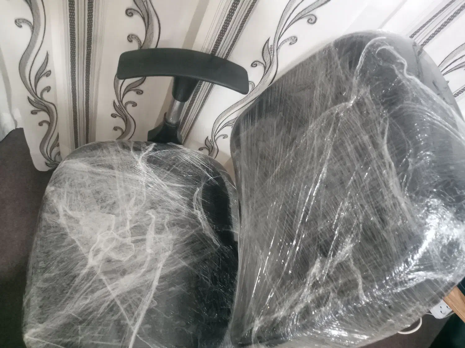 صندلی اداری|صندلی و نیمکت|کرج, خرمدشت|دیوار