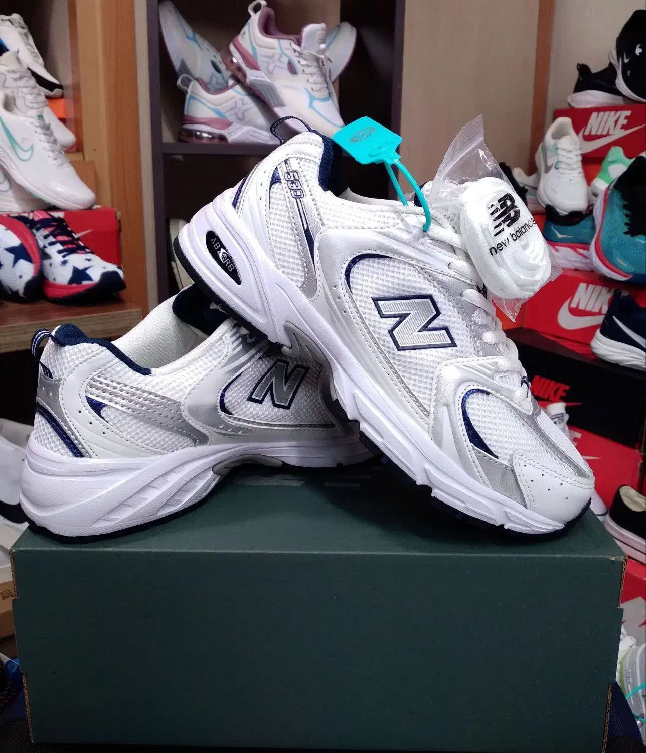 حراج کتونیهای اورجینال ویتنام ۳۷ تا ۴۷|کیف، کفش، کمربند|تهران, حر|دیوار