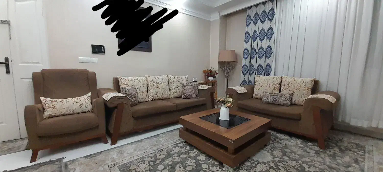 مبل راحتی|مبلمان خانگی و میز عسلی|کرج, شهرک جهان‌نما|دیوار