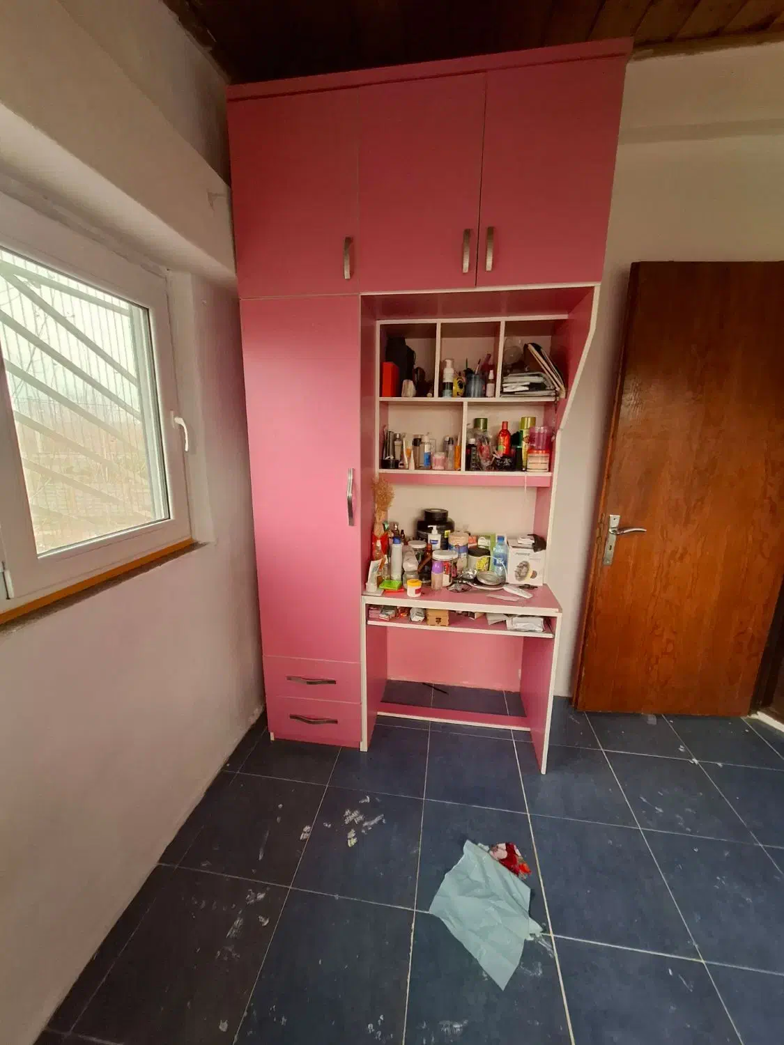 کمد دیواری|جاکفشی، کمد، دراور|چاف و چمخاله, |دیوار