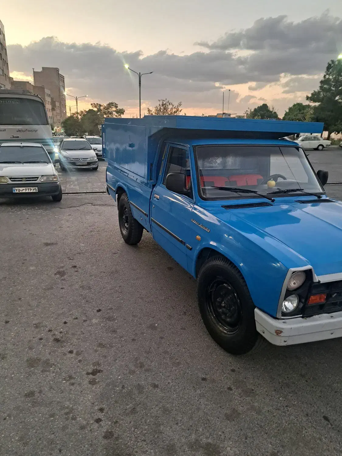 نیسان ۹۴ دوگانه کارخانه|خودرو سواری و وانت|تبریز, |دیوار