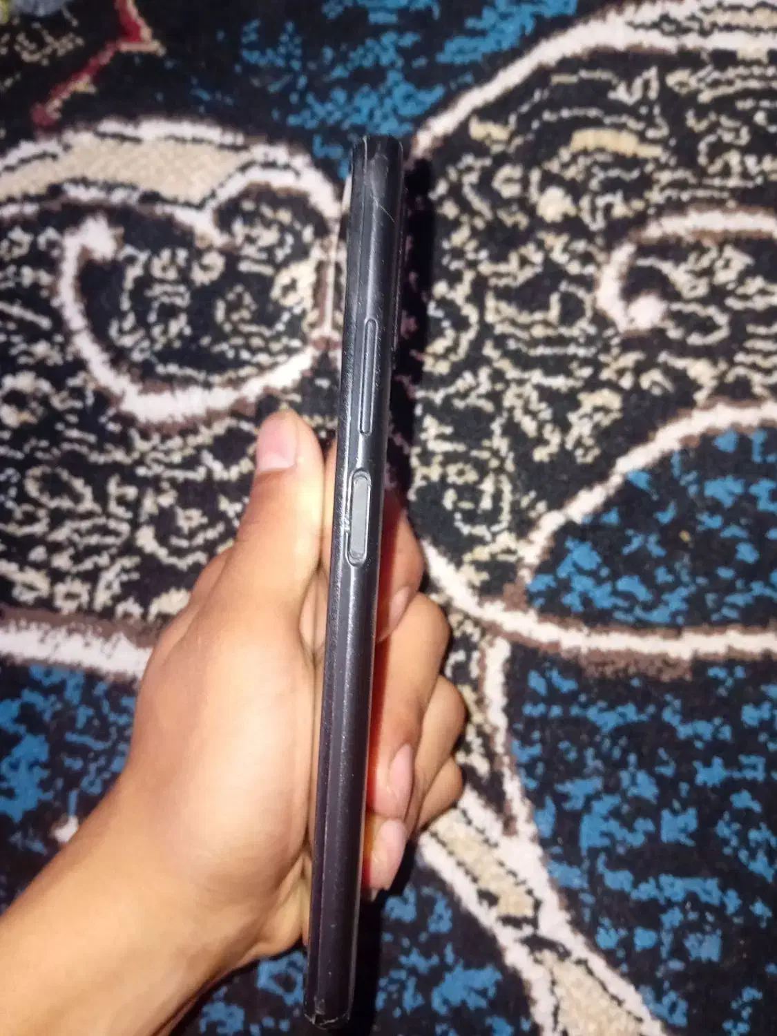 گوشی|موبایل|رباطکریم, رباطکریم|دیوار