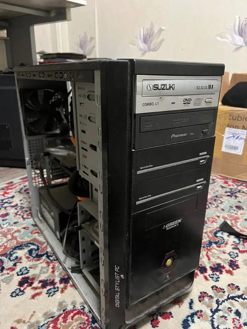 کامپیوتر|رایانه رومیزی|تهران, سید خندان (جلفا)|دیوار