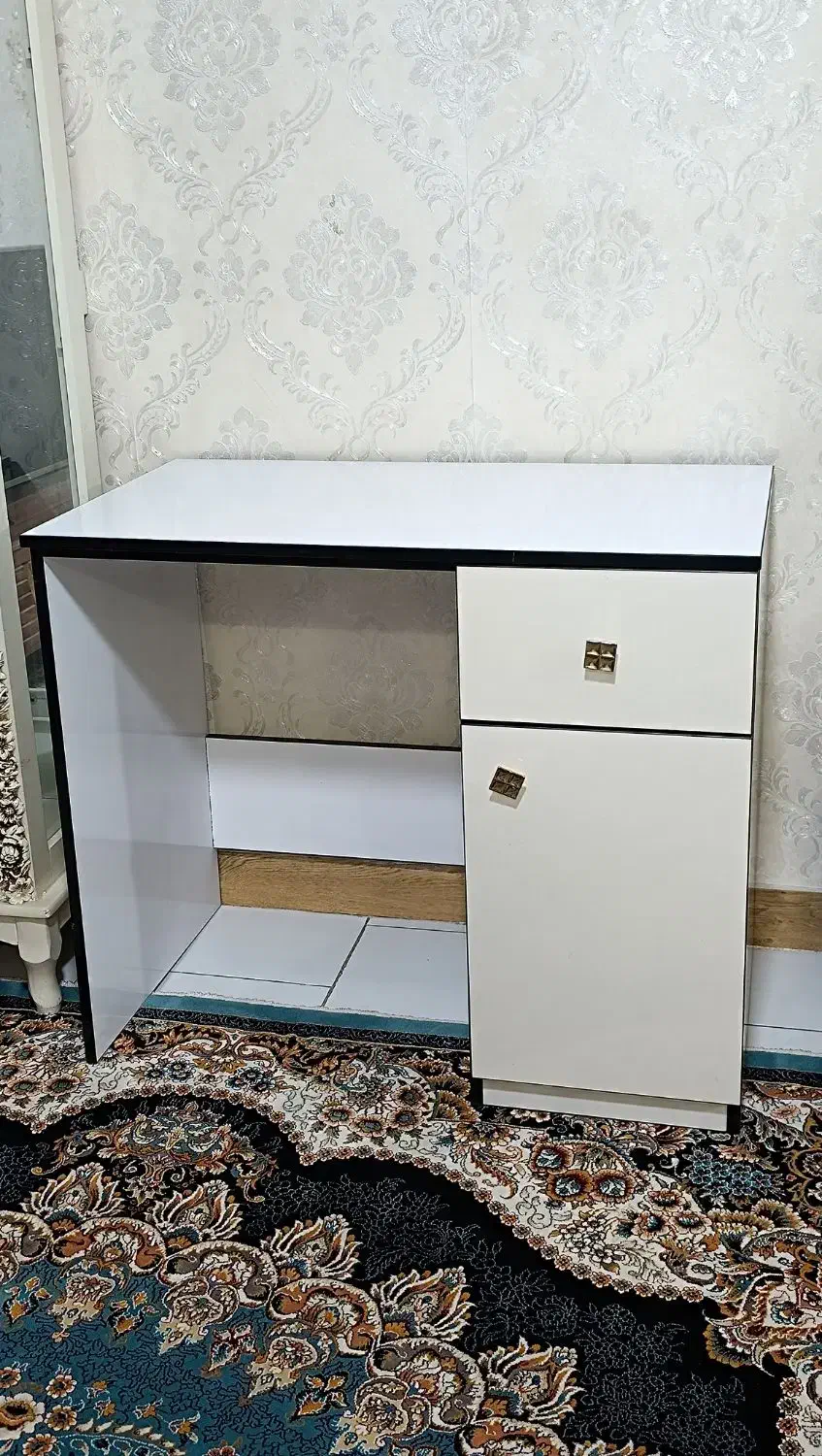 میز کامپیوتر|میز تحریر و کامپیوتر|نسیمشهر, |دیوار