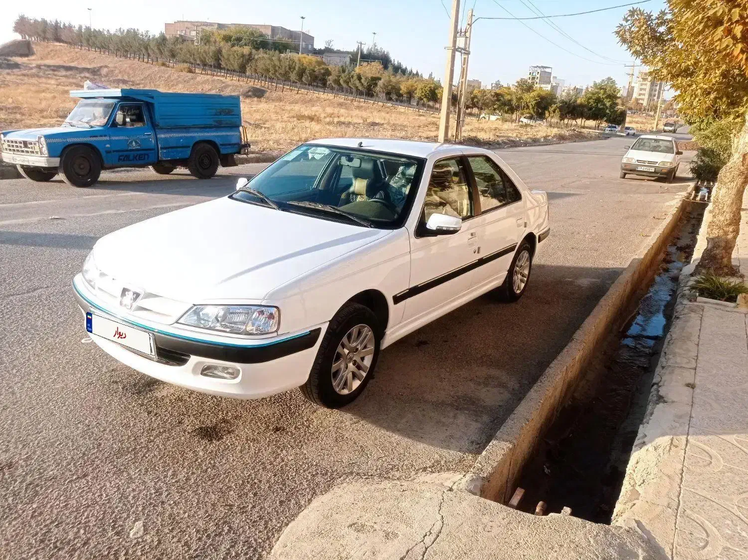 پژو پارس خشک|خودرو سواری و وانت|شیروان (لرستان), |دیوار