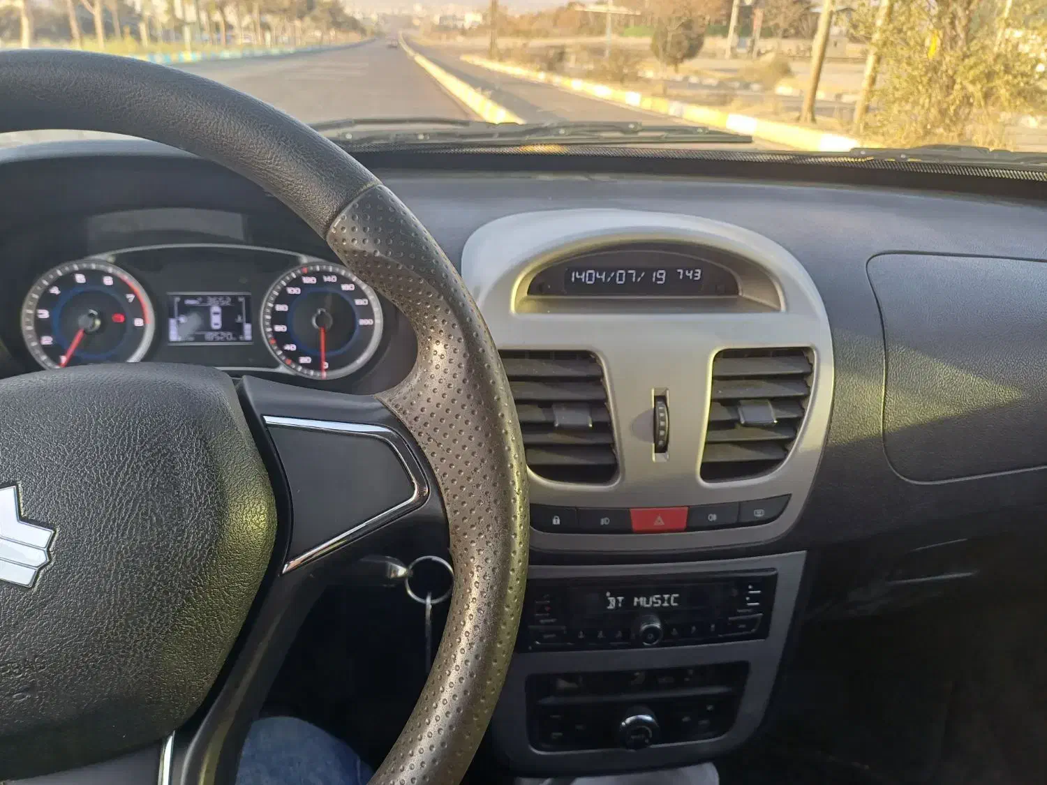 کوییک ۱۴۰۳GXR|خودرو سواری و وانت|زنجان, |دیوار