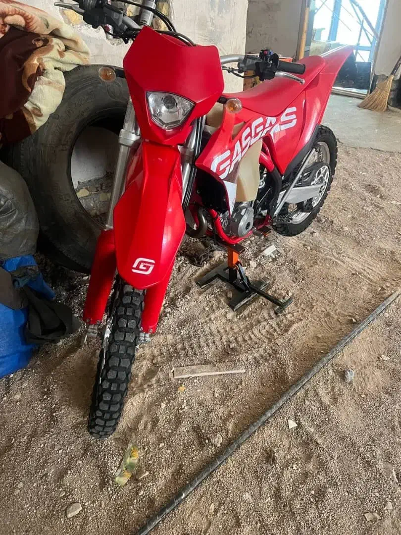 گس گس 250|موتورسیکلت|بجنورد, |دیوار