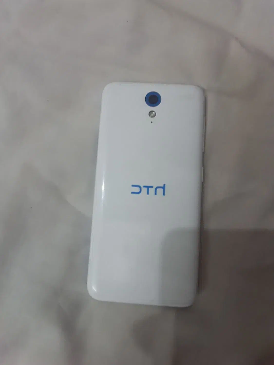 گوشی اچ تی سی ( htc) دیزایر ۶۲۰|موبایل|نسیم‌شهر, |دیوار