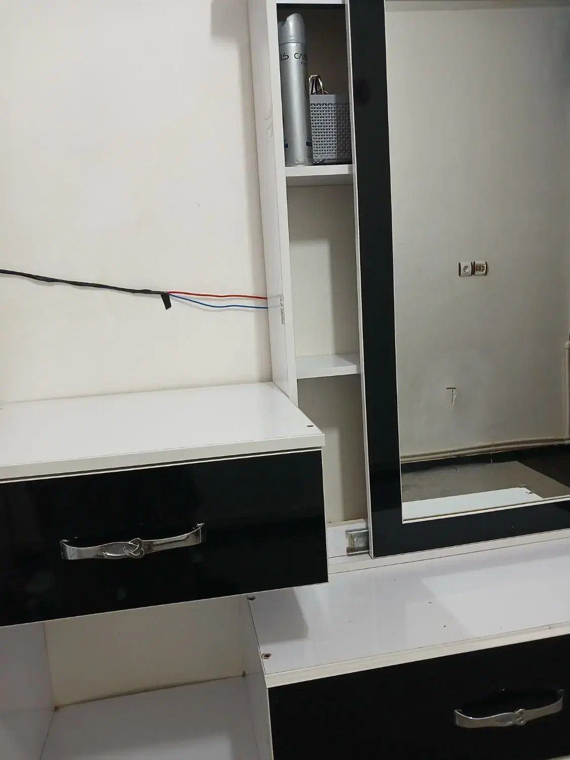 میز آرایش|مبلمان خانگی و میز عسلی|خرم‌آباد, |دیوار