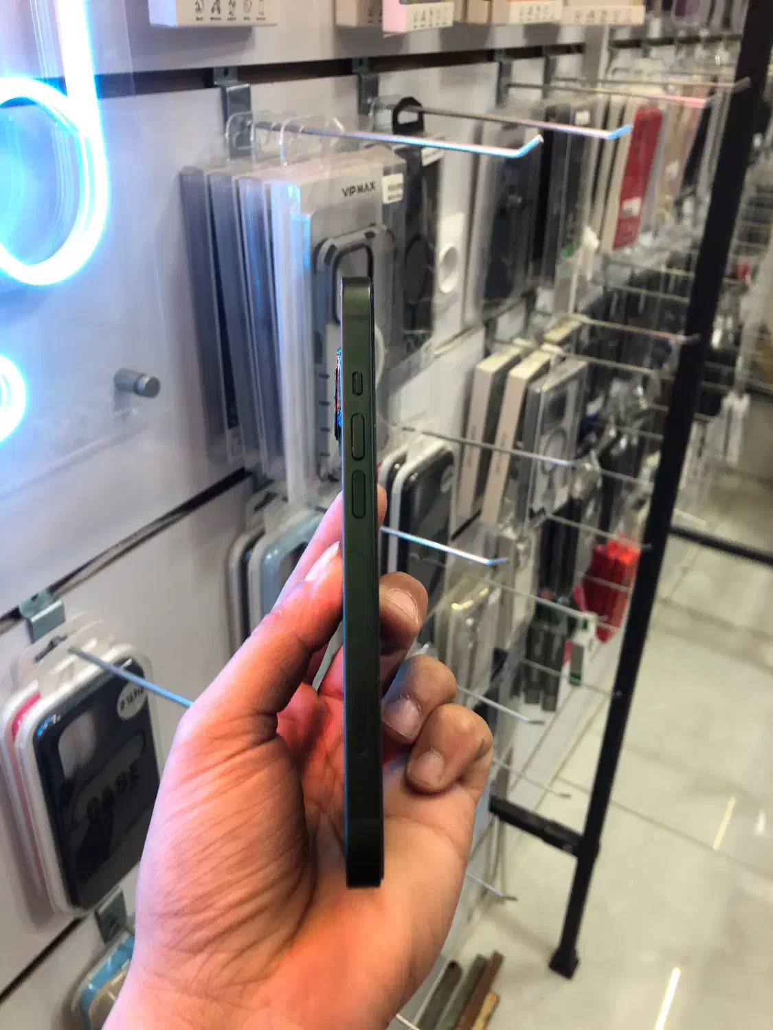 ip 13 128 ch|موبایل|نجف‌آباد, باغ ملی|دیوار