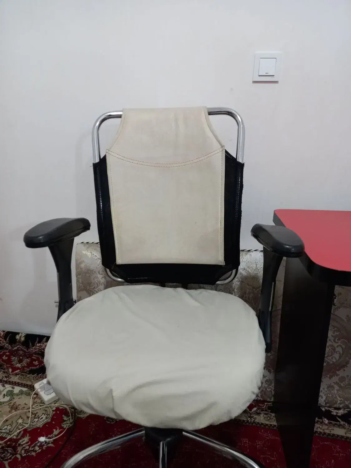 میز تحریر همراه با صندلی|میز تحریر و کامپیوتر|ری, علایین|دیوار