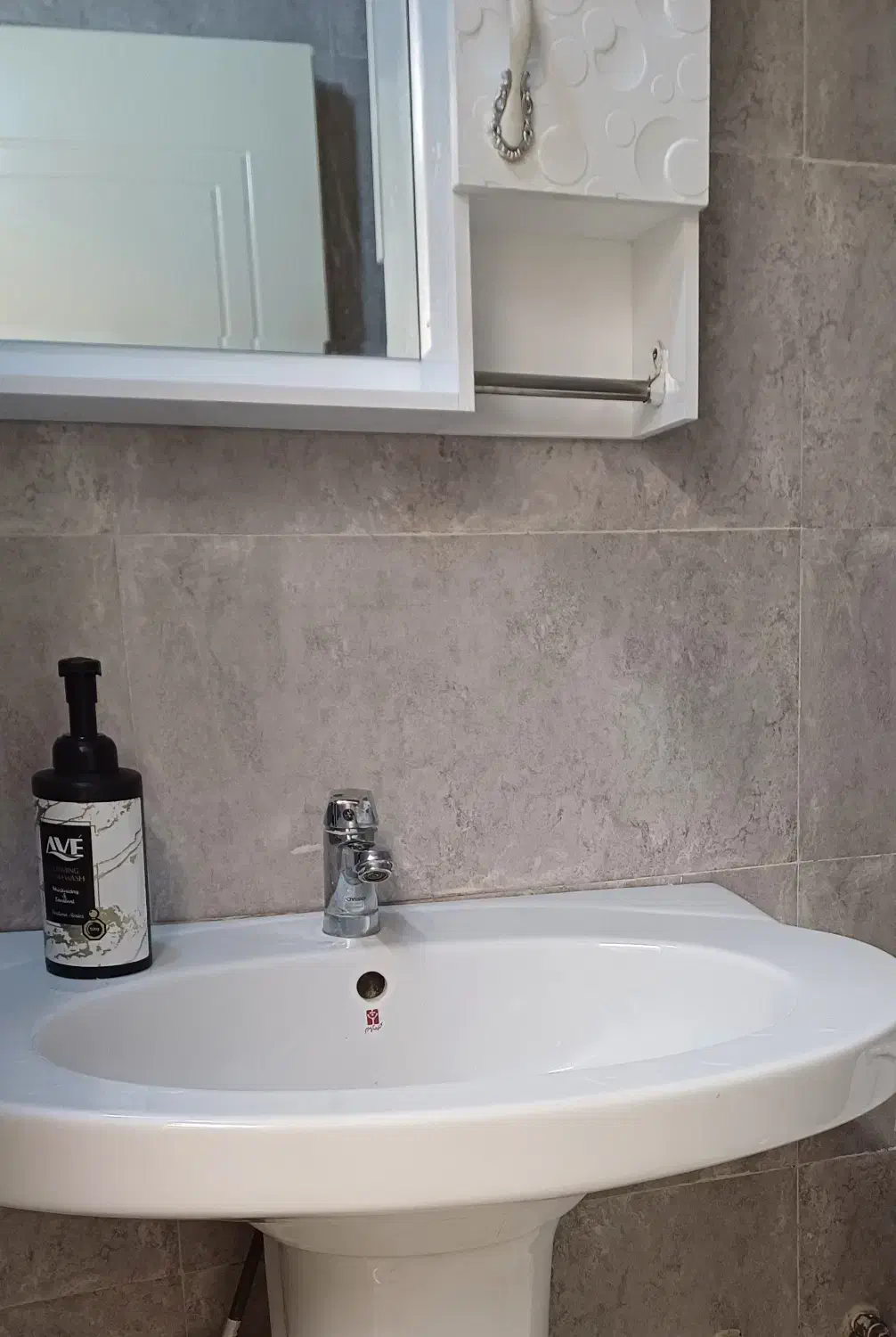 روشویی|لوازم سرویس بهداشتی|سنقر, |دیوار