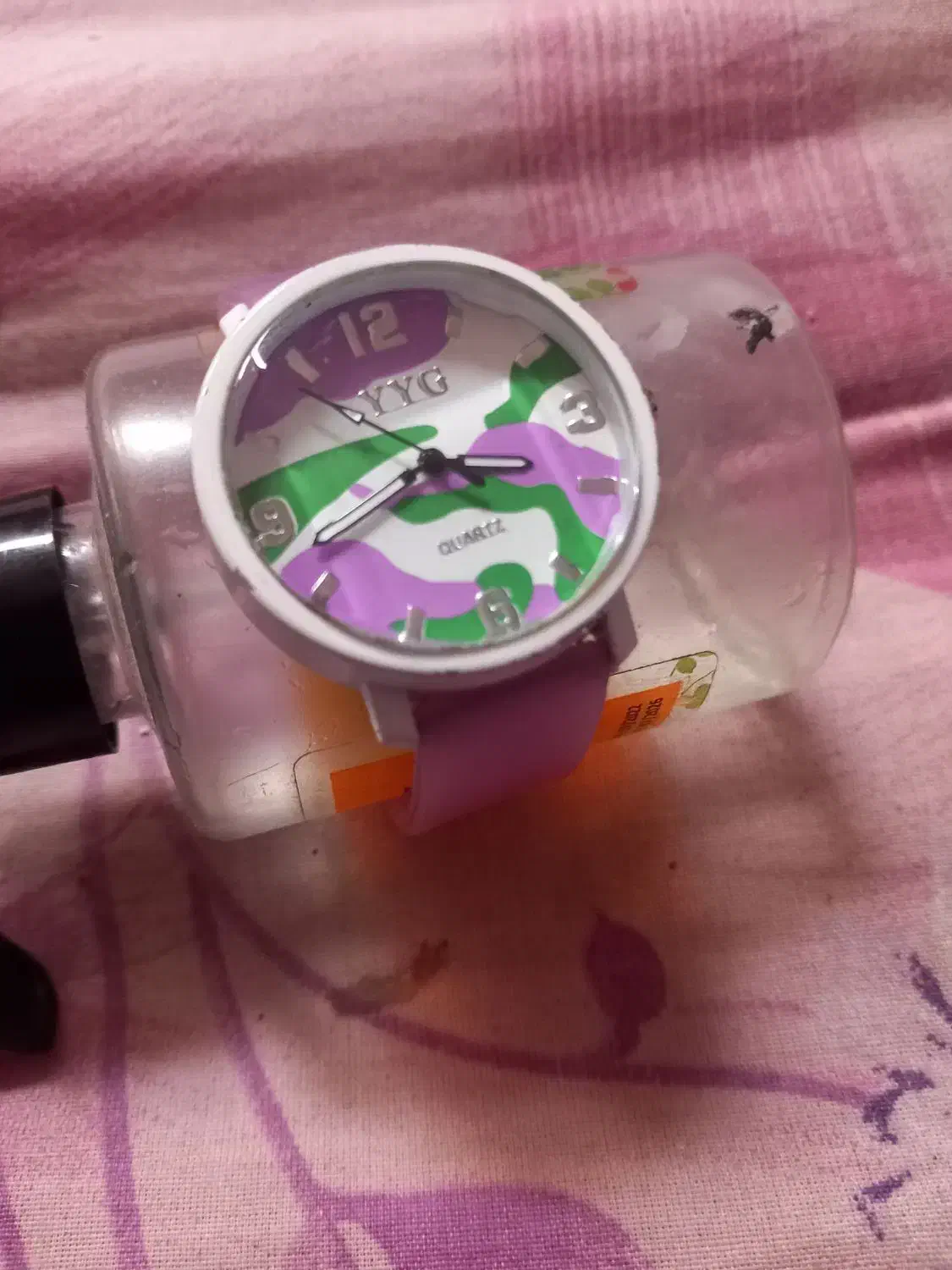 ساعت مچی دخترونه وساعت رومیزی.|ساعت|زنجان, |دیوار