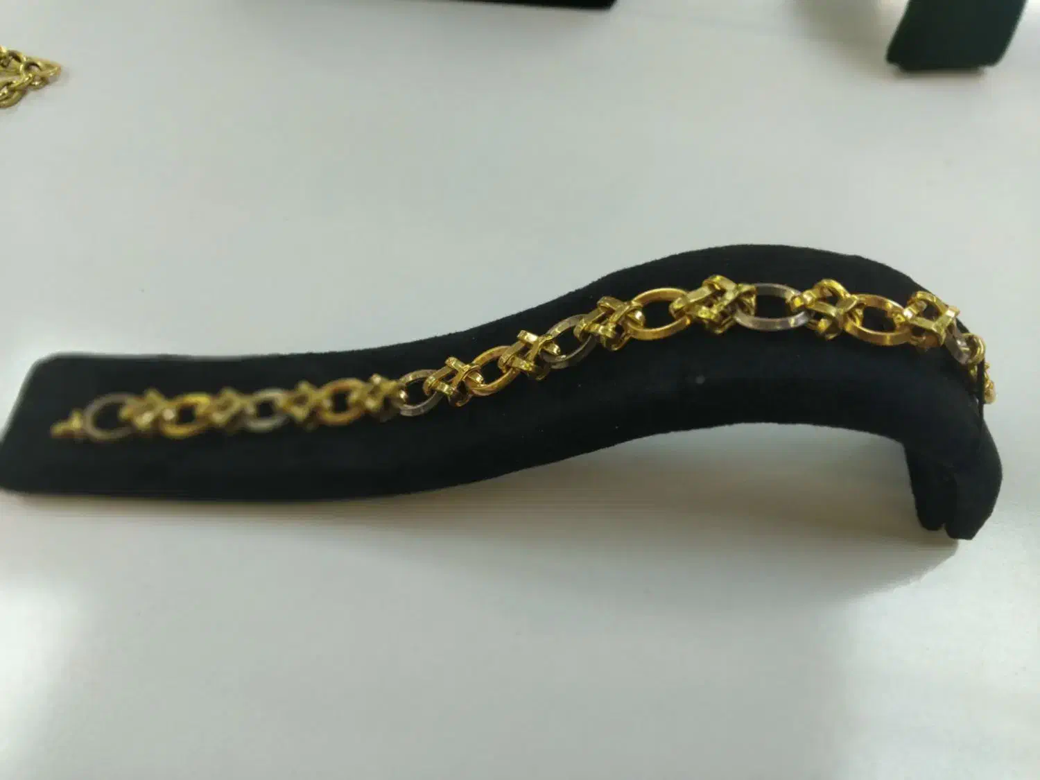 انواع طلای مستعمل در حد نو از ۳ تا ۵ درصد|جواهرات|بیرجند, |دیوار