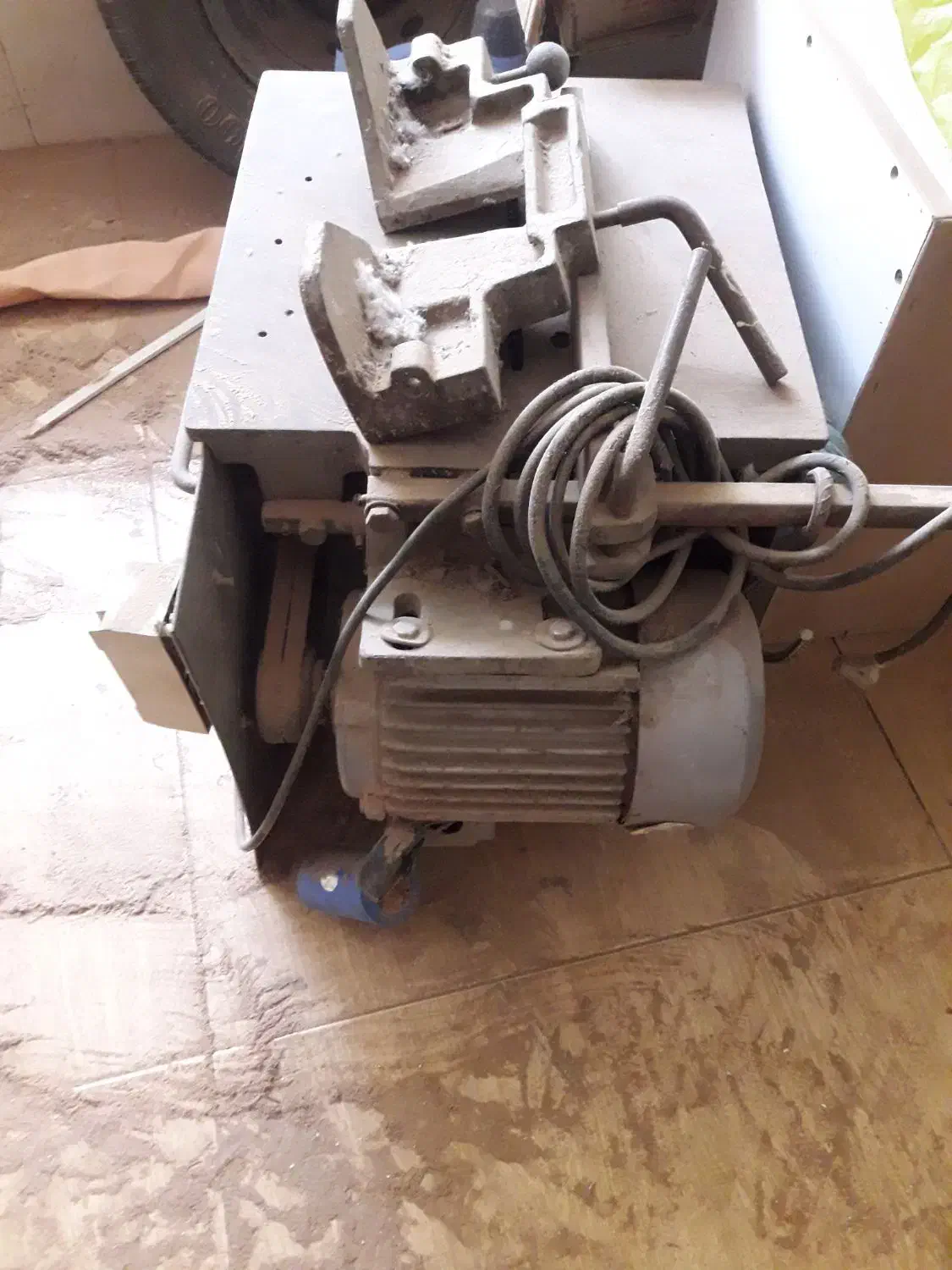 المینیوم بر|ماشین‌آلات صنعتی|اصفهان, هفتون|دیوار