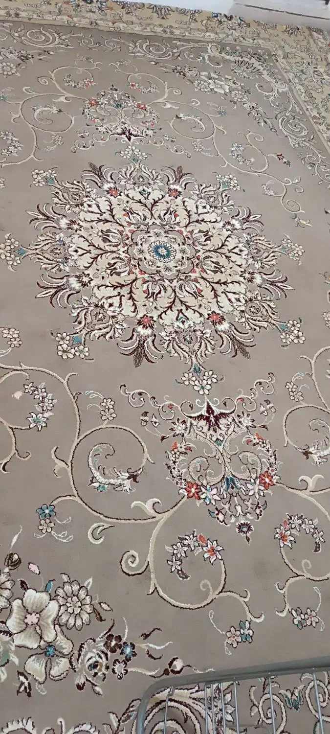 ۱تخته۶متری۱تخته۱۲متری(درحدنو)|فرش|قروه, |دیوار