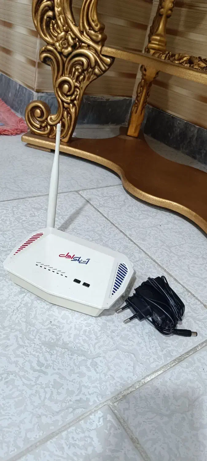 مودم اشنای اول|مودم و تجهیزات شبکه|تبریز, |دیوار