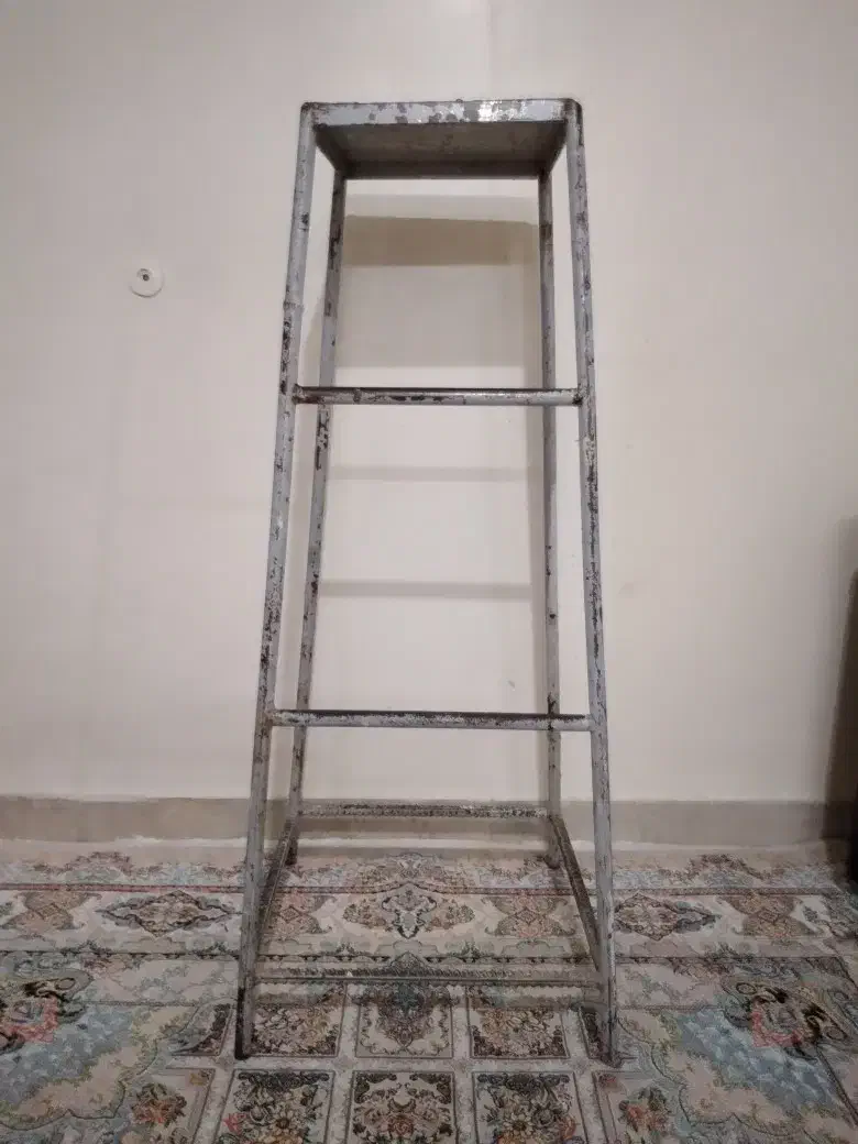 چهارپایه فلزی|صندلی و نیمکت|تهران, شهرک رضویه|دیوار