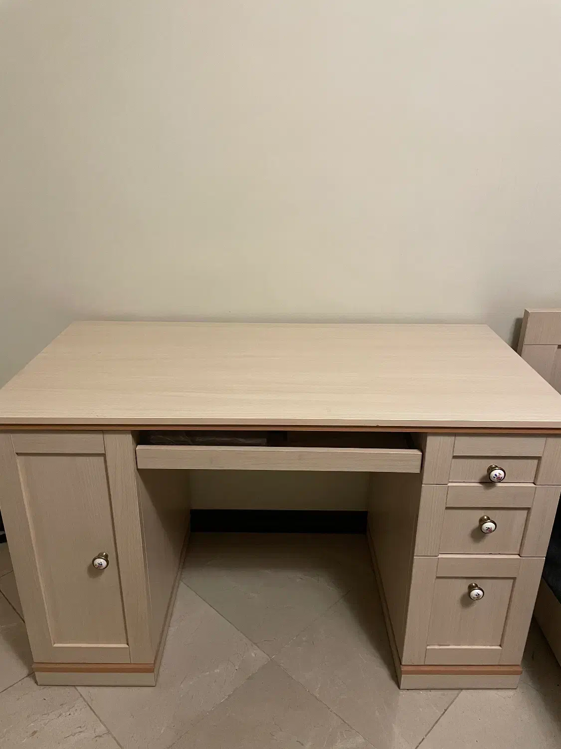 میز تحریر|میز تحریر و کامپیوتر|تهران, سوهانک|دیوار