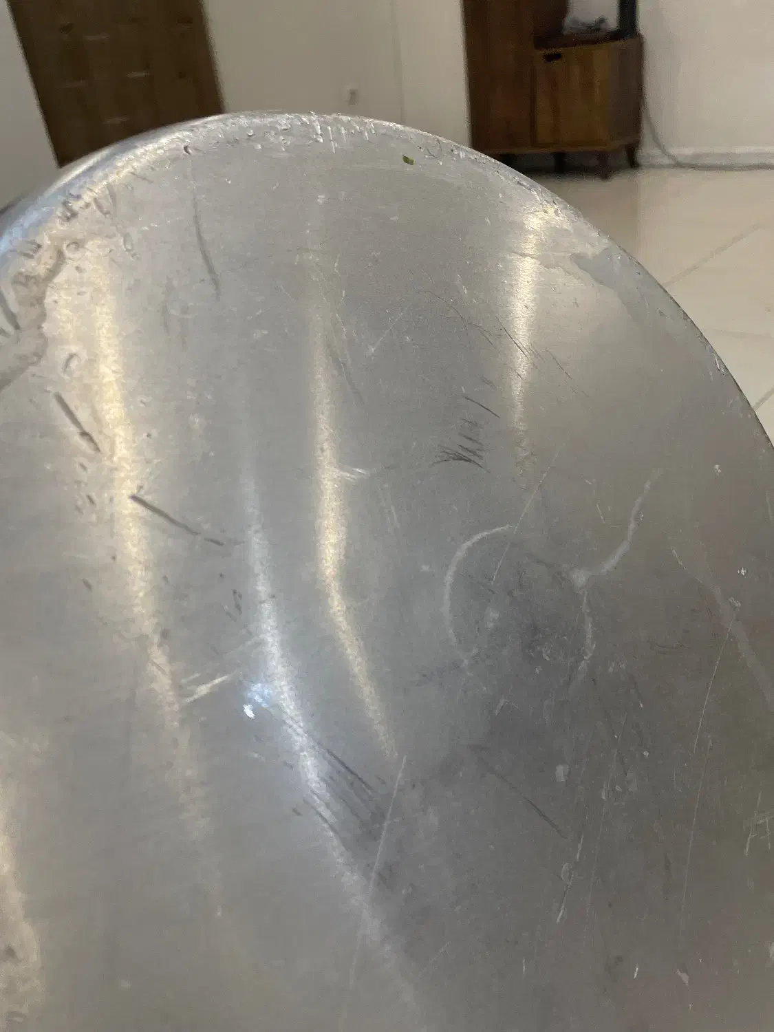 قابلمه روحی بزرگ|ظروف پختوپز|اندیشه, شهرک مریم|دیوار