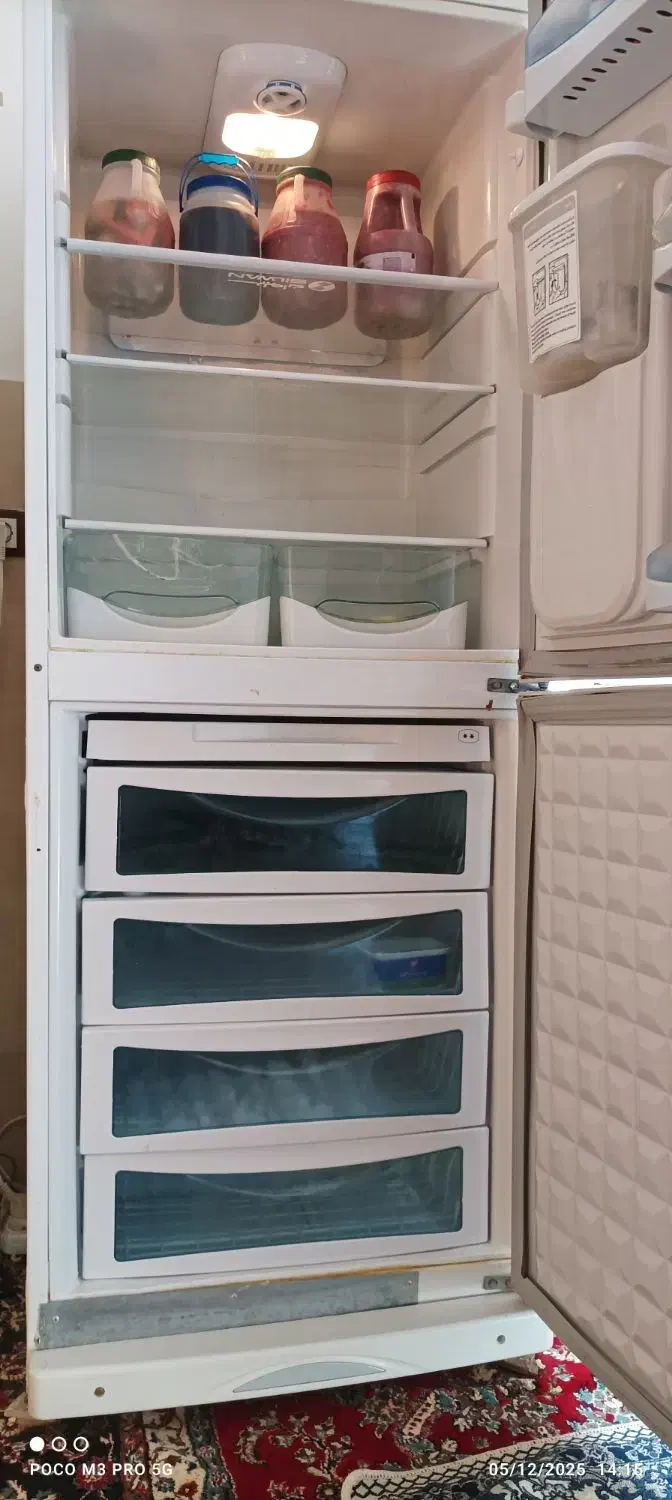 یخچال فریزر سیلوان|یخچال و فریزر|اسفرورین, |دیوار