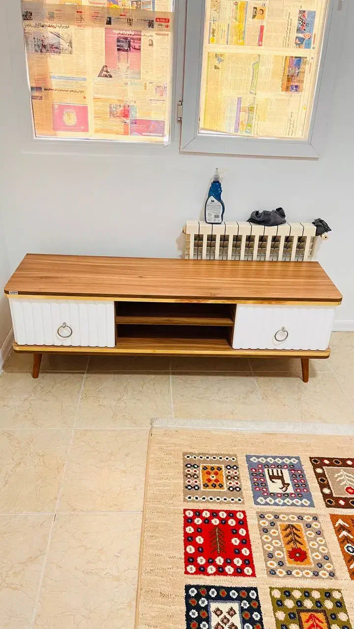 میز تلوزیون شرکتی در حد نو|میز تلویزیون|قدس, شهرقدس|دیوار